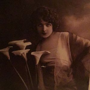 Meet your Posher, Annie